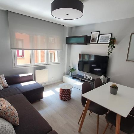 Centro-Puerto Deportivo Appartement Gijón Buitenkant foto