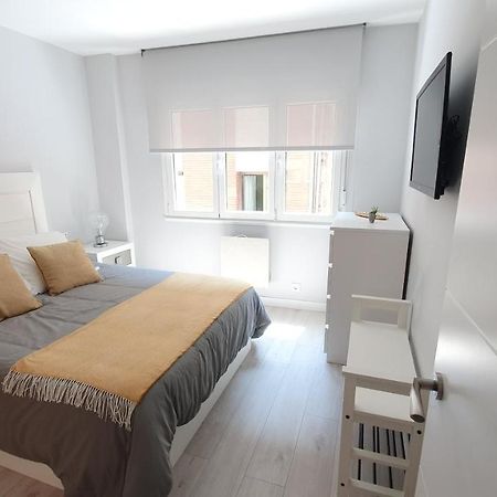 Centro-Puerto Deportivo Appartement Gijón Buitenkant foto
