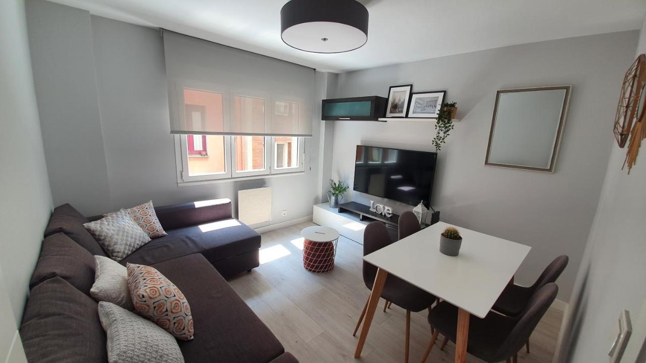 Centro-Puerto Deportivo Appartement Gijón Buitenkant foto