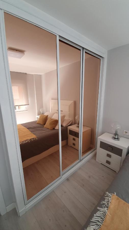 Centro-Puerto Deportivo Appartement Gijón Buitenkant foto